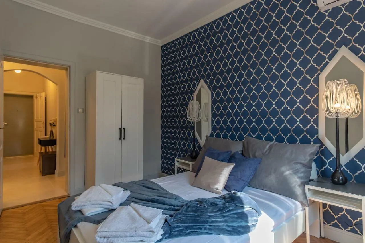 Apartament Midnight Blue Burgas